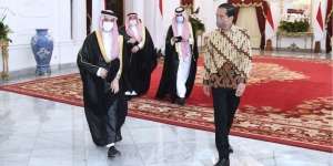 Bertemu Menlu Arab Saudi, Jokowi Bahas Rencana Bangun Indonesian House di Mekah