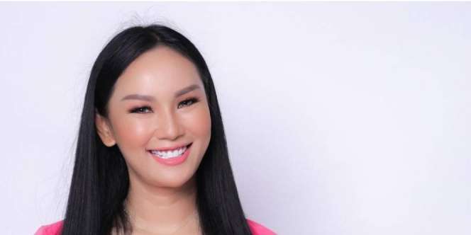 Tak Diundang ke Pernikahan Deddy Corbuzier dan Sabrina, Begini Komentar Kalina Ocktaranny