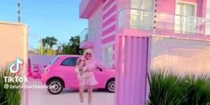 10 Potret Rumah Wanita Penggemar Barbie, Bak Istana Dongeng di Dunia Nyata!