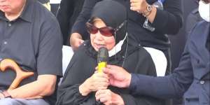 Cerita Nenek Eril Titipkan Kain Kafan ke Ridwan Kamil untuk Sang Cucu