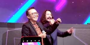 Momen Ari Lasso dan Ello Bertemu di Atas Panggung Setelah Dibanding-bandingkan