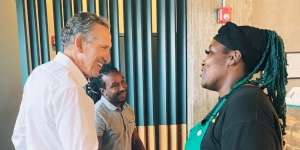 Bos Starbucks Sampai Rela Berlutut Agar Karyawan Mau Kerja dari Kantor, Tapi Gagal karena Pegawainya Tetap Pilih WFH daripada WFO
