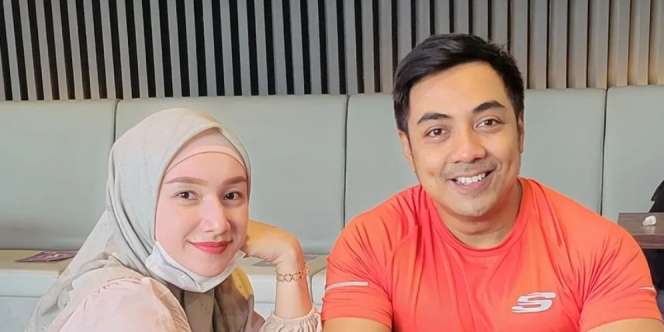 Istri Hamil Anak Kembar, Ustaz Riza Muhammad Mohon Doa
