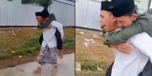 Tangis Dosen Undip Pecah Saat Gendong Anaknya yang Jadi Hafiz Quran