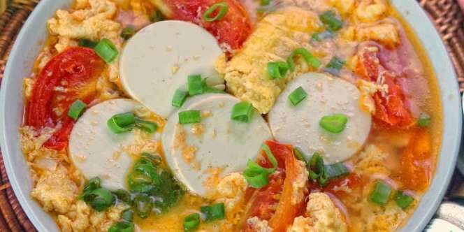 Sup Telur Tahu Tomat, Menu Sarapan Sehat Kaya Gizi