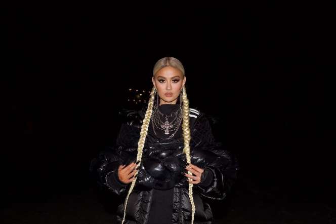 Viral Video Agnez Mo Kebingungan Cari Tempat Parkir, Sikap ke Satpam Jadi Sorotan
