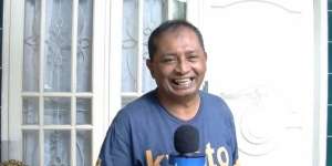 Masih Ingat Komedian Kadir? Dulu Pelawak Terkenal Kini Terpaksa Jual Rumah dan Tanah Untuk Berobat!