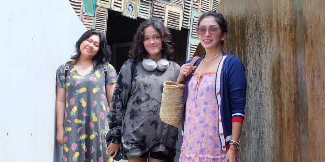 Momen Ussy Liburan Hanya dengan 2 Anak Gadisnya, Biar Makin Bonding