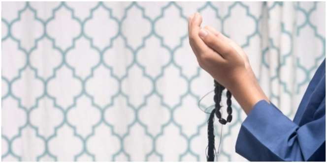 Bacaan Doa Sholat Maghrib yang Baik Diamalkan setelah Sholat, Membuat Jiwa Lebih Tenang 