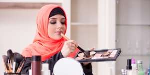 MUA Bocorkan Tips Makeup On Point