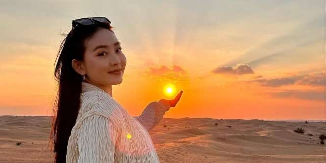 Penampilan Natasha Wilona Makan di Warung Pinggir Jalan Disorot