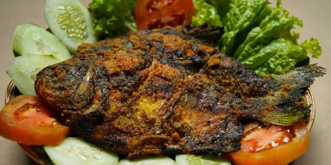 Bumbu Rempahnya Nampol, Menu-Menu Pawon Si Teteh Bikin Ketagihan Warga Tangerang