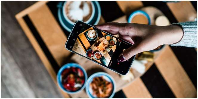 40 Caption Jualan Makanan yang Unik dan Menarik, Insya Allah Dagangan Laris Manis
