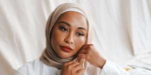 Riasan Bold ala Chea Nuh dengan 3 Warna Lipstik