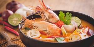 Ini Sebabnya Kuah Tom Yum Sering Disajikan di Restoran AYCE