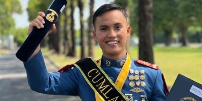 Kisah Patih Riau, Anak Tukang Bersih Tangki Lulus AAL Raih Adhi Prasta 2022