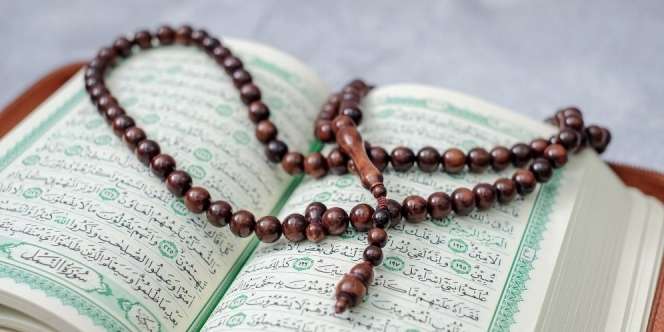 Cerita Pria Tuna Netra di Probolinggo Tetap Semangat Hafal Alquran Hanya dengan Mendengarkan