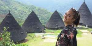 Potret Rumah Naomi Zaskia yang Hampir Jadi Nyonya Sule, Ternyata Nggak Kalah Megah!