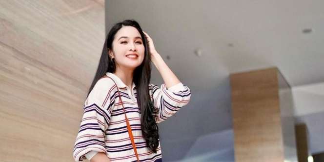 Beri Ucapan Ultah, Wajah Ibunda Sandra Dewi Jadi Sorotan