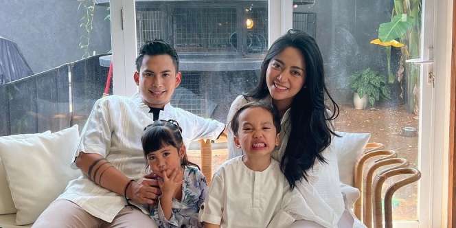 Terungkap Alasan Rachel Vennya Sewa Satu Studio Buat Putranya Nonton di Bioskop