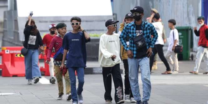 Menengok Skena Remaja di Citayam Fashion Week, Tampil Unik dan Berani