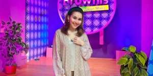 Gaya Ayu Ting-Ting Kenakan Sari Buat Pangling, Disangka Cewek India Asli