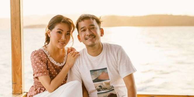 Suami Idaman Banget! Ruben Onsu Mau Bantuin Potong Cabe Bantu Sarwendah