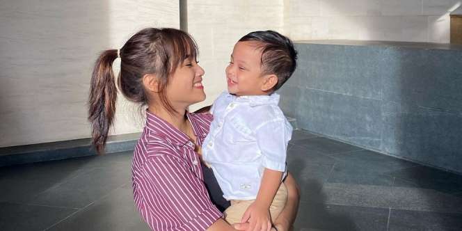 Mewek! Video Ucapan Ultah Fuji untuk Gala Sky Banjir Air Mata