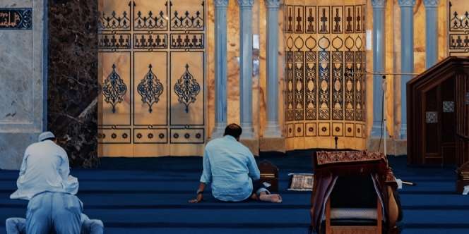 Cara Menentukan Arah Kiblat dengan Mudah tanpa Melihat Matahari