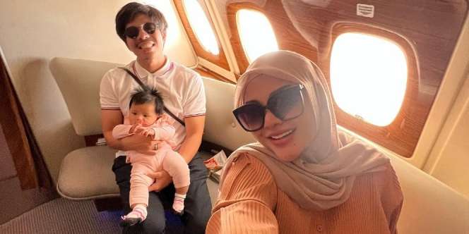 'Flight Outfit' Aurel Hermansyah, Simpel Tapi Menguras Kantong