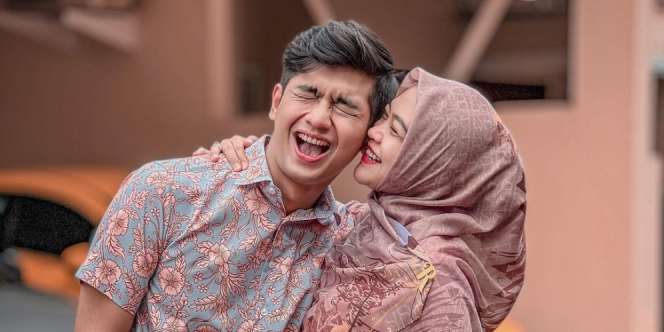 Ria Ricis Ngidam Bonge Penguasa 'Sudirman'