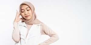 Siasat Mengusir Rambut Lepek untuk Hijabers