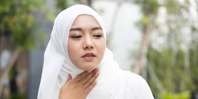 Asupan yang Bikin Nyaman Tenggorokan Saat Terserang Radang