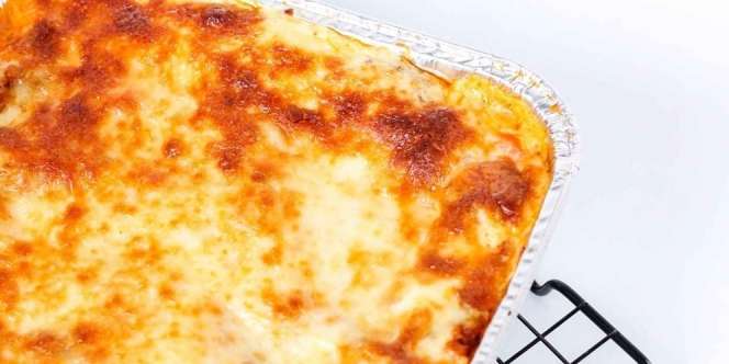 Jam Makan Siang Tiba, Waktunya Kembalikan Energi dengan Menyantap Lezatnya Classic Lasagna