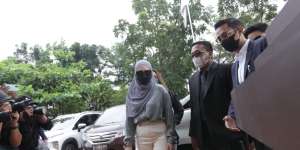 Nathalie Hoslcher Siap Dimediasi dengan Sule, Mohon Doa Diberikan yang Terbaik