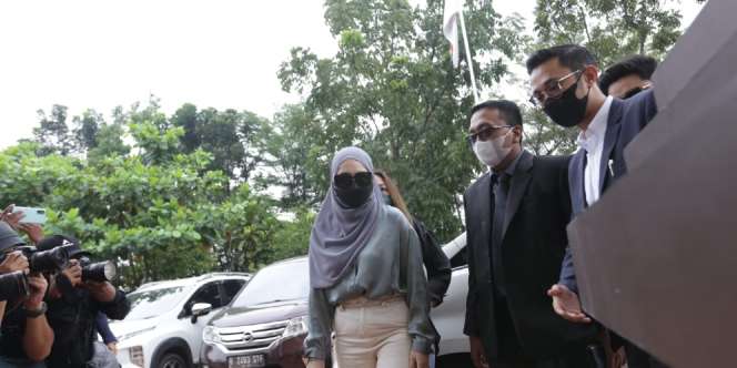 Nathalie Hoslcher Siap Dimediasi dengan Sule, Mohon Doa Diberikan yang Terbaik