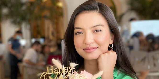Meski Jet Lag, Raline Shah Tetap Stunning dan Tampil Fashionable