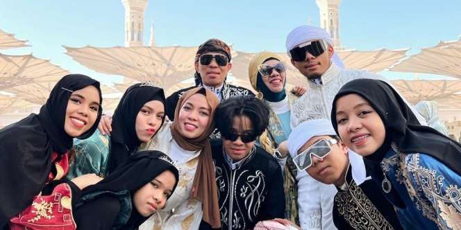 Wawancara di Dalam Mobil, Penampakan Dalam Tunggangan Gen Halilintar Bikin Netizen Salfok
