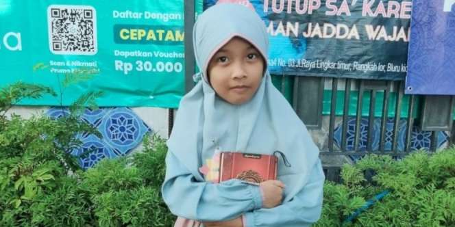 MasyaAllah! Gadis Cilik Ini Belum Bisa Membaca Tapi Sudah Hafal Alquran