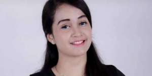 Masih Ingat Destia Astinatri Mantan Istri Kedua Daus Mini? Dulu Minta Cerai Lewat Chat, Kini Nasibnya Berubah Drastis!
