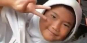 Demi Bantu Orangtua, Gadis Cilik Ini Rela Berjualan Donat Setelah Pulang Sekolah