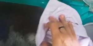 Banyak yang Belum Tahu, Ternyata Ini Fungsi Sekat di Antara Mesin Cuci 2 Tabung
