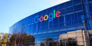 Sebut Teknologi AI Seperti Makhluk 'Hidup', Engineer Google Dipecat