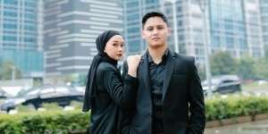 Potret Pernikahan Kakak Arumi Bachsin, Paras Sang Istri Curi Perhatian!