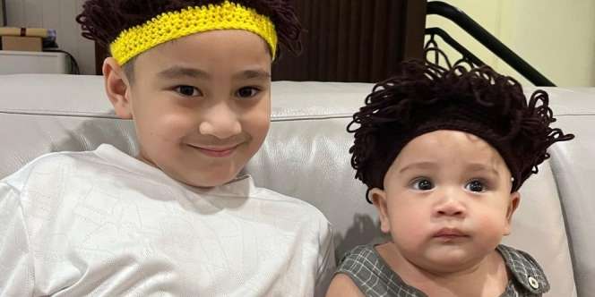 Rayyanza Santuy Sendirian di Kolam Renang, Nagita Slavina Sampai Takjub