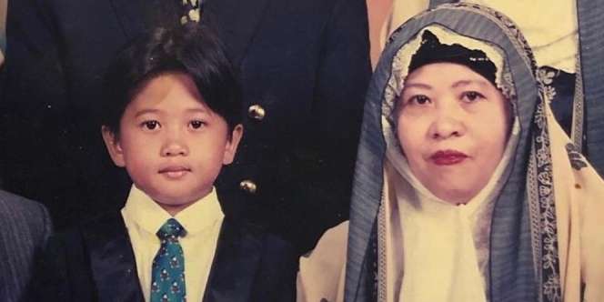 Anak Manis dan Lugu Ini Sekarang jadi Komika Terkenal, Tebak Siapa?