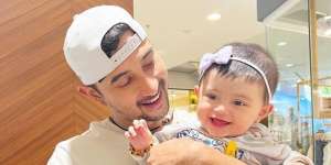 Cantiknya Guzelim, Bayi Barbie Kesayangan Ali Syakieb dan Margin