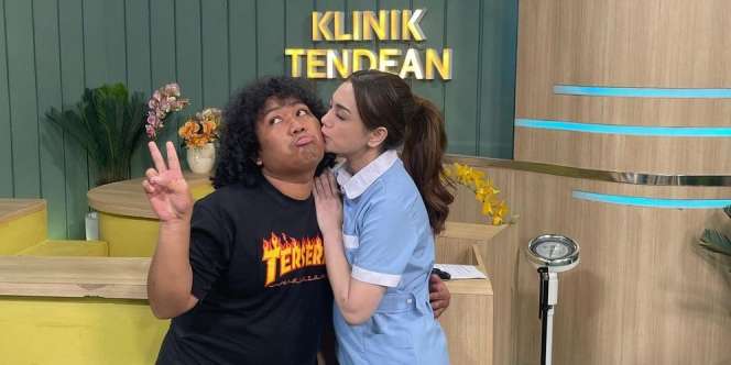 Jalani Pemotretan Bareng Marshel Widianto, Wajah Celine Evangelista Jadi Sorotan