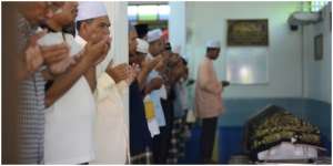 Tata Cara dan Bacaan Sholat Jenazah Muhammadiyah, Lengkap dengan Latin dan Artinya