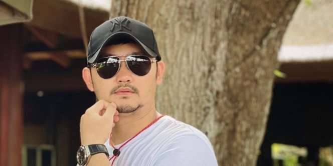 Angga Wijaya Bantah Gelapkan Uang Dewi Perssik